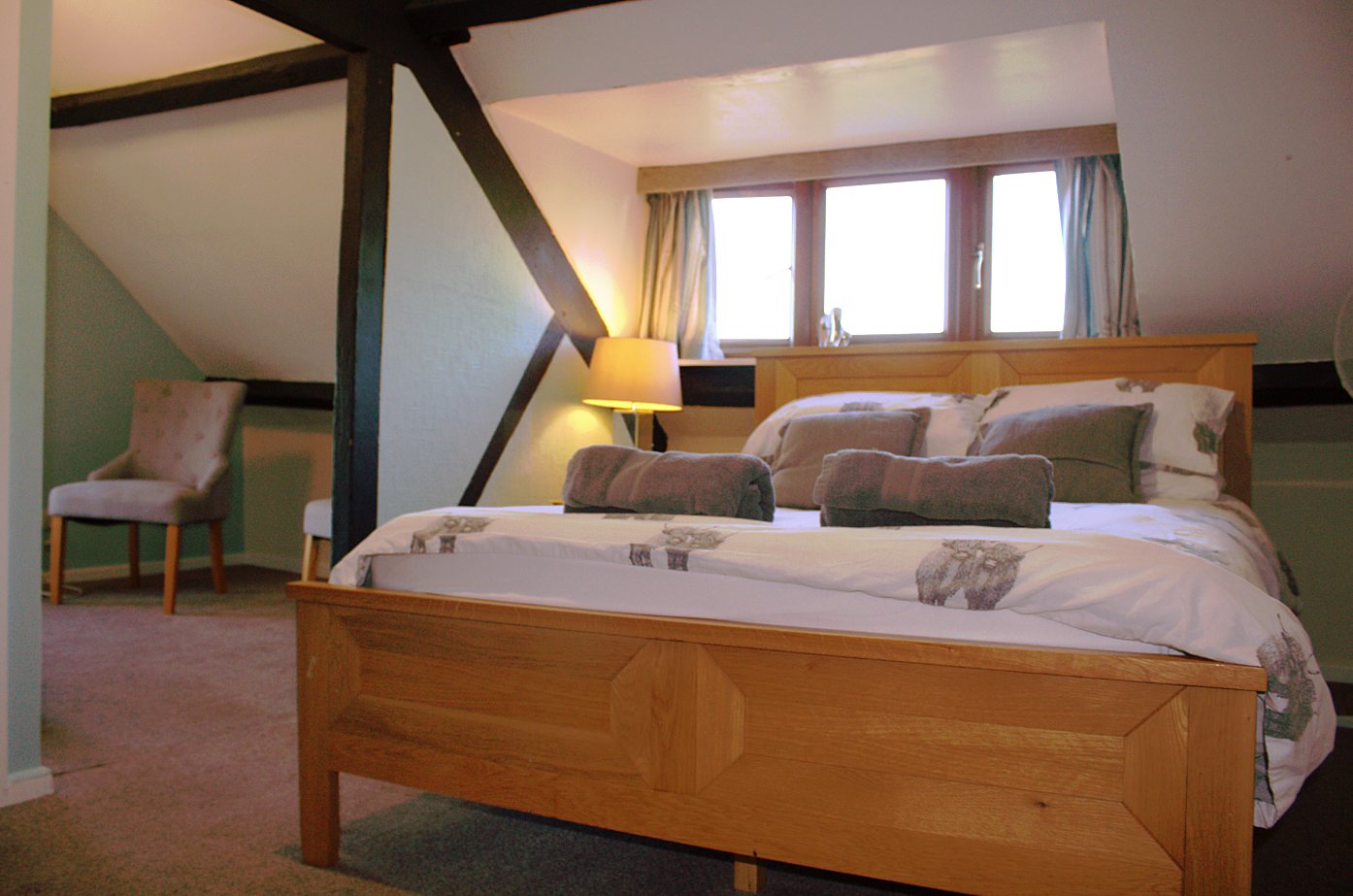 Holly Room, photo 3 of 3